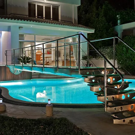 Stefani With Private Pool Villa