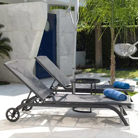 Stefani With Private Pool